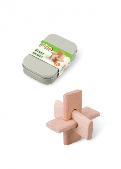 Pino Pazëll në kuti metalike